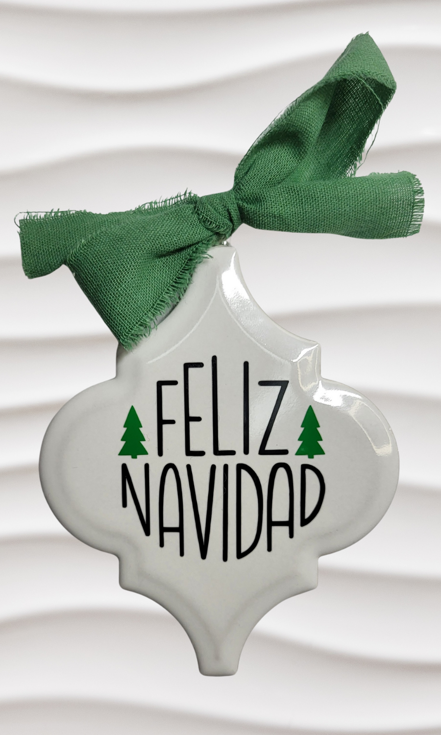 Feliz Navidad Ornament