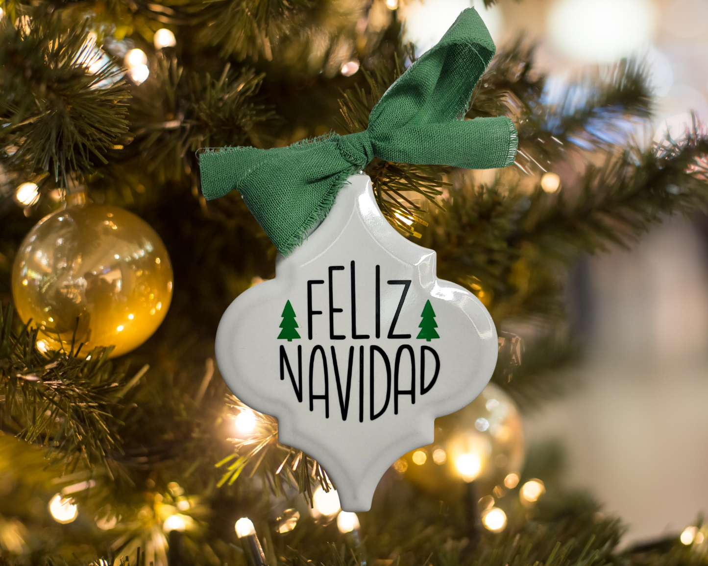 Feliz Navidad Ornament